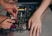 405-co-zrobic-gdy-brakuje-danego-elementu-elektronicznego-na-ryn.webp