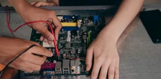 405-co-zrobic-gdy-brakuje-danego-elementu-elektronicznego-na-ryn.webp